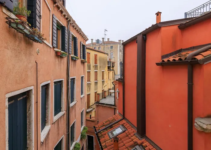 Ca Dell'Arte Bed and Breakfast Venetië